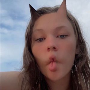 Meet your Posher, Tori